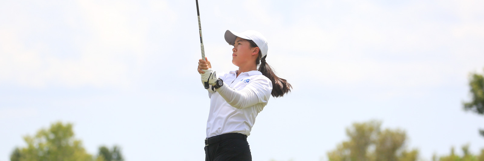 womens golf camps and tournaments