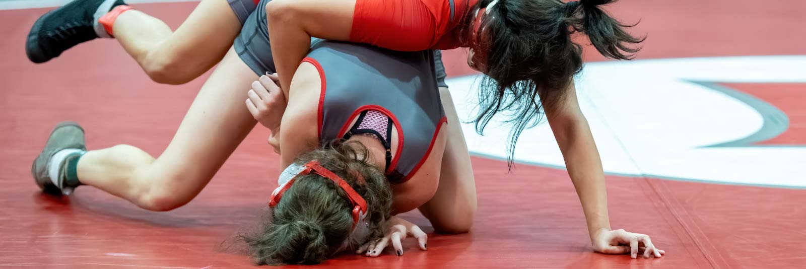 womens wrestling camps